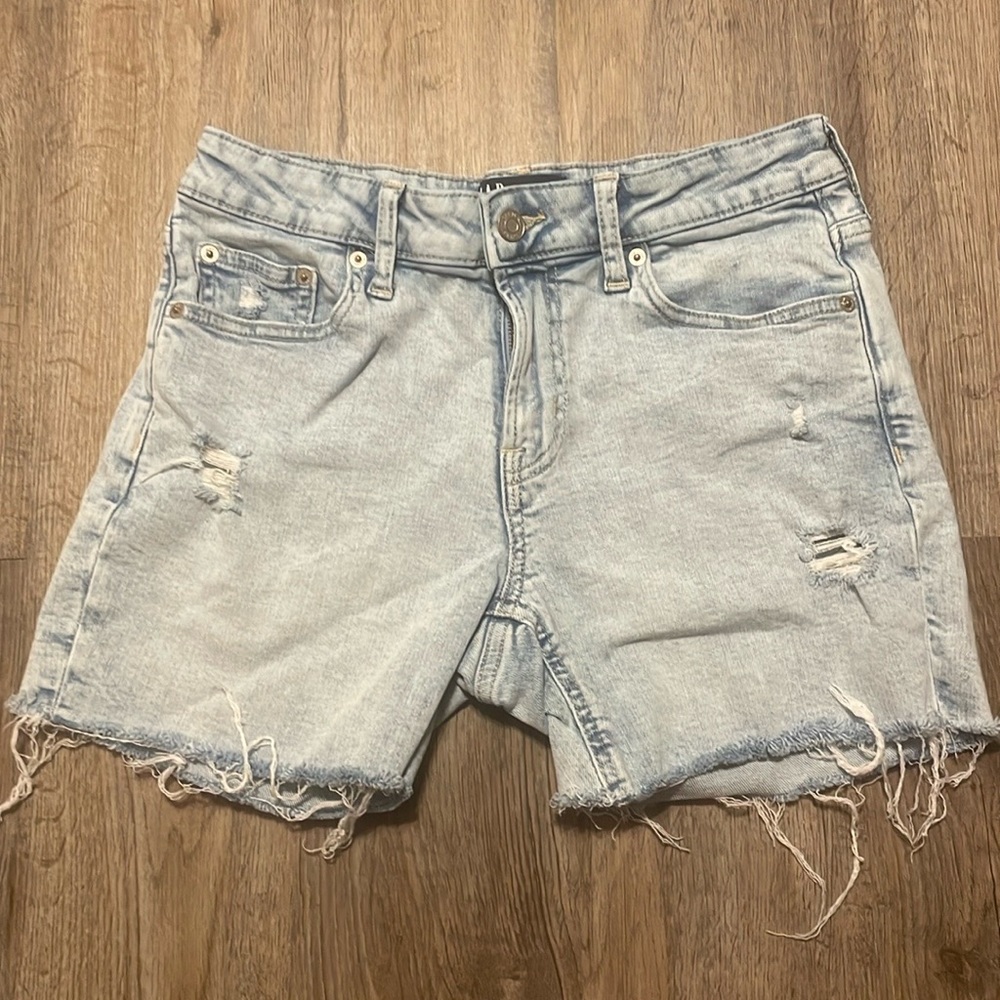 Gap 5” Jean Short Sz 2/26